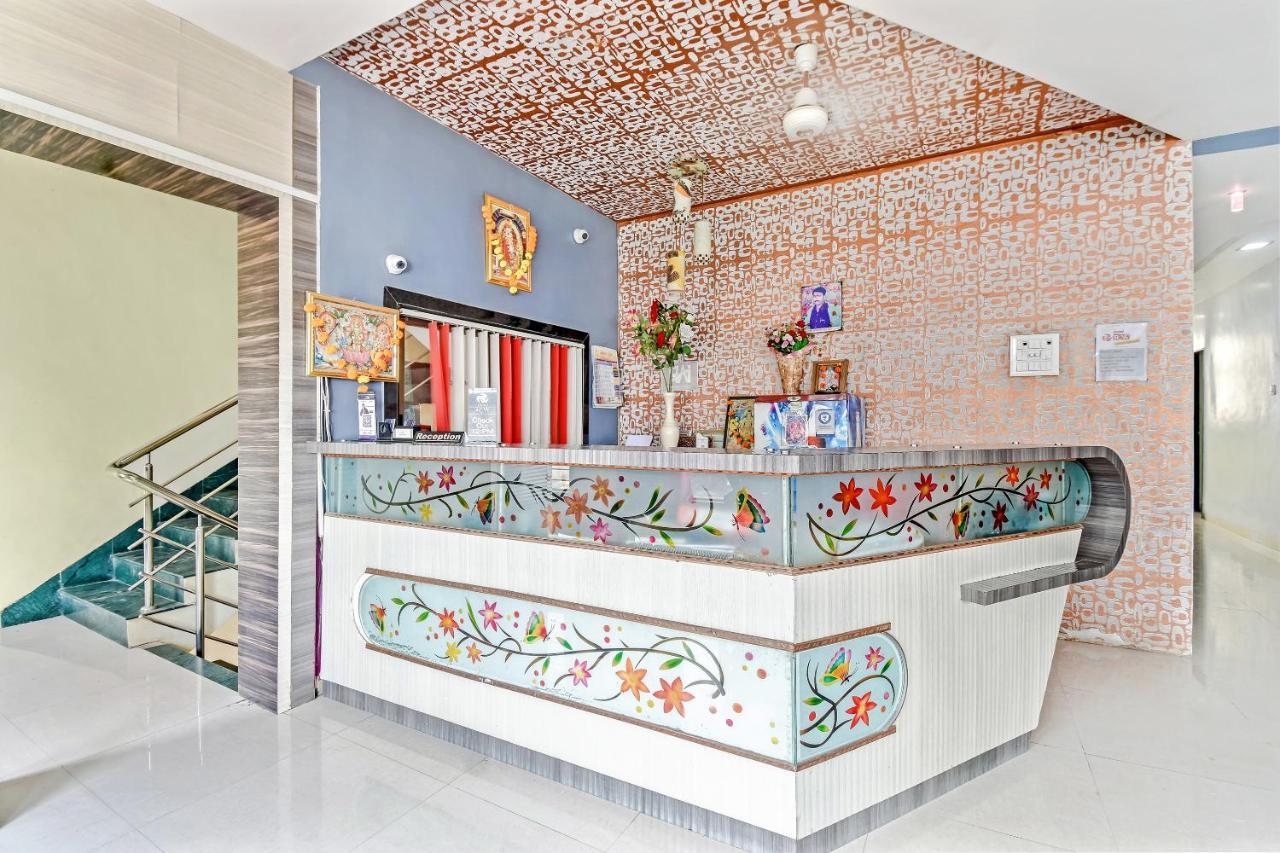 Oyo 61308 Hotel Rw International Hingoli Exterior photo